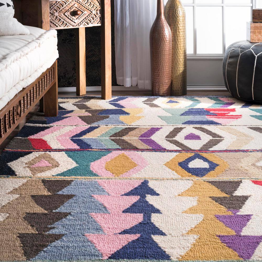 Handmade Multicolor Wool Geometric Tufted Accent Rug, 3' x 5'