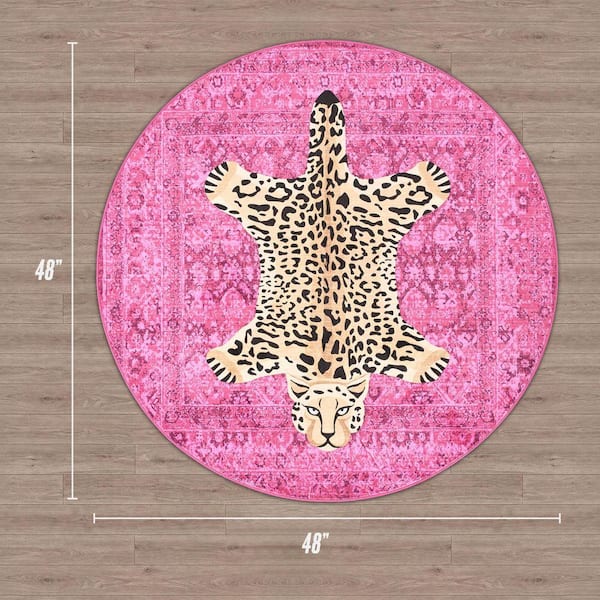 JUICY COUTURE Medallion Hot Pink Leopard 4 ft. Round Woven Animal