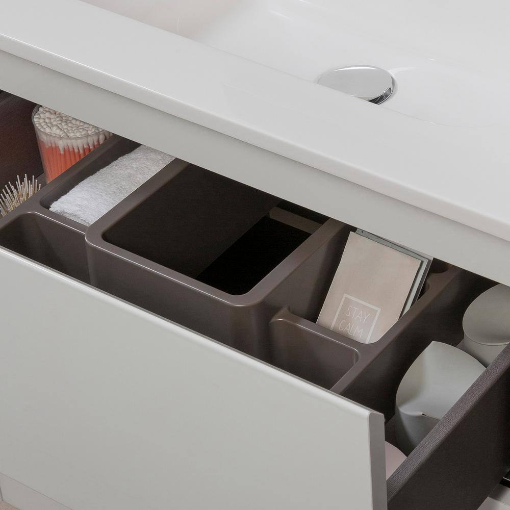 Minimalist Gloss White 32" Ceramic and Engineered Wood Vanity Set