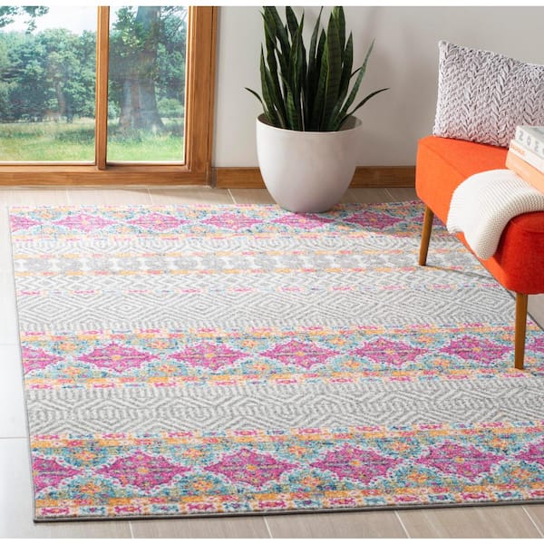 Madison Gray/Ivory Doormat 2 ft. x 4 ft. Geometric Area Rug