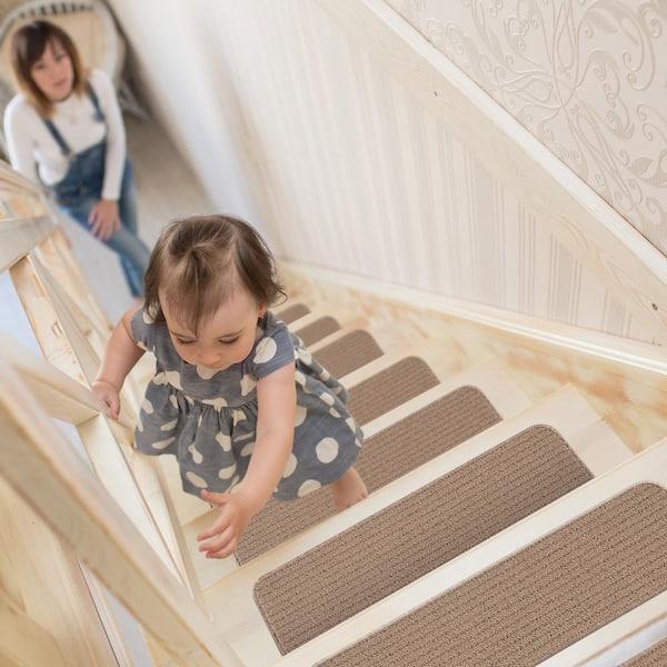 https://images.thdstatic.com/productImages/0096dfc4-9ed4-41ee-a5cb-9f6c5c678f70/svn/beige-beverly-rug-stair-tread-covers-hd-trd10944-15pk-e1_600.jpg