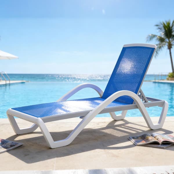 Blue Metal Outdoor Lounge Chair with Arm