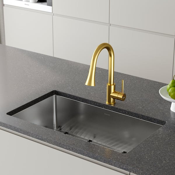 Weybridge Single Handle Pull Down Sprayer Kitchen Faucet in Brushed Gold