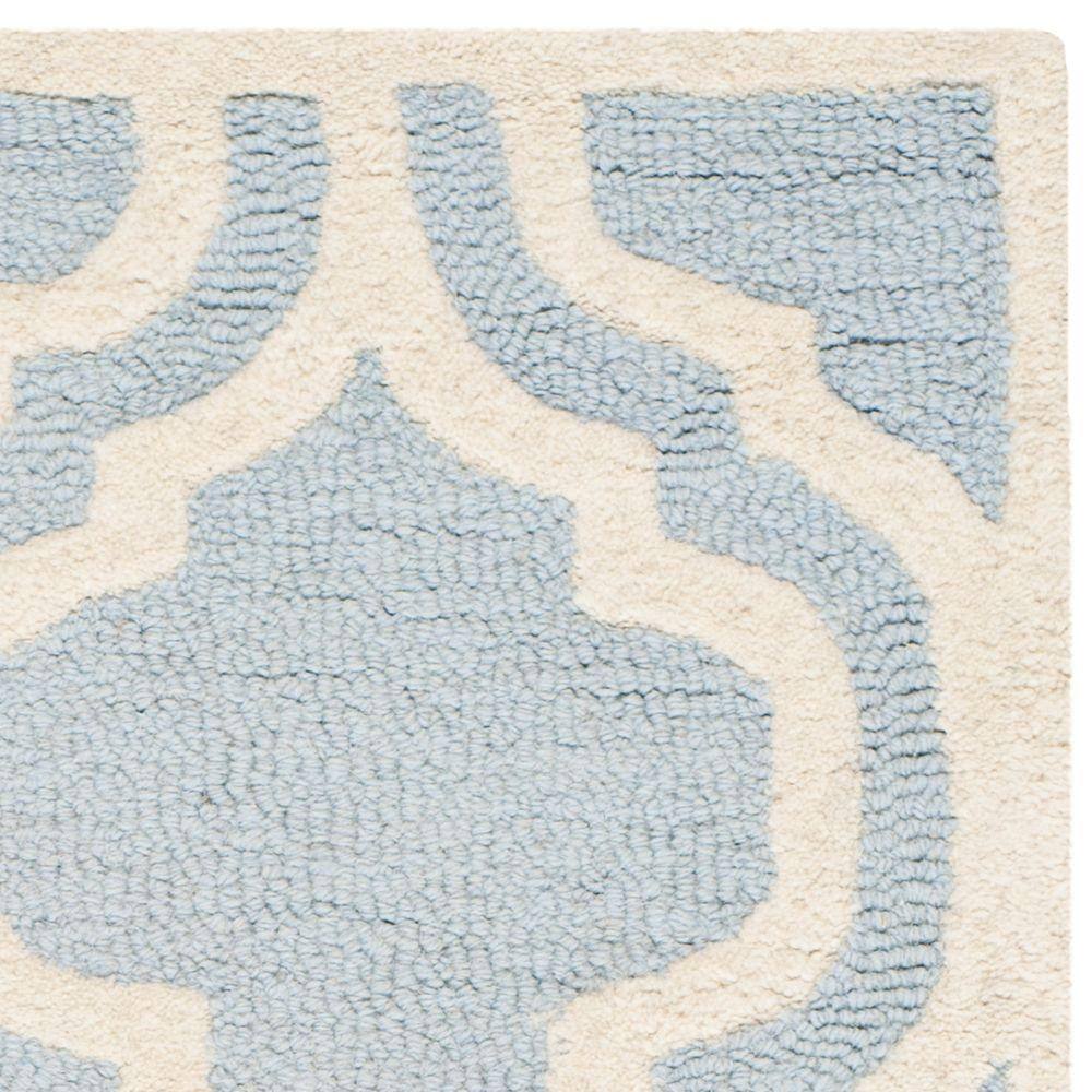 Light Blue and Ivory Geometric Wool Area Rug, 3' x 5'