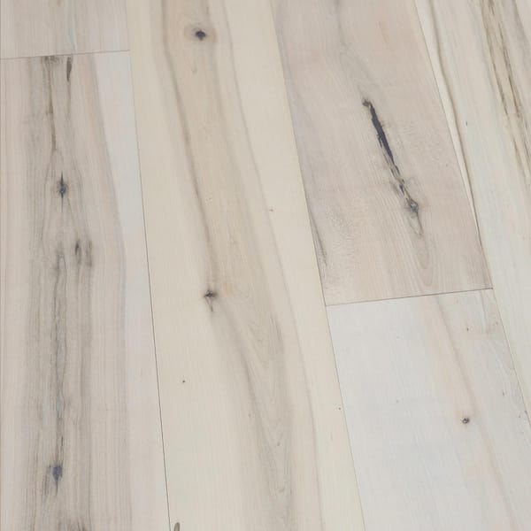 Malibu Wide Plank Maple Avila, How Do You Stop Engineered Hardwood Floors From Creaking