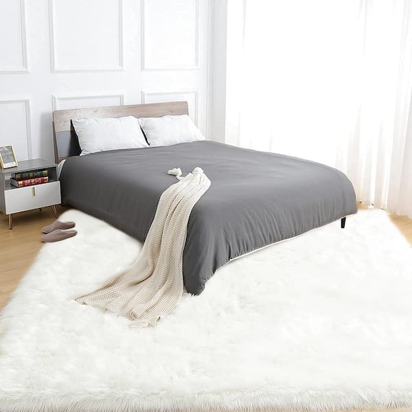 Amazing Rugs Cozy Collection 5x7 Ultra Soft White Fluffy Faux Fur  Sheepskin Area Rug LSRWT5125-57 - The Home Depot