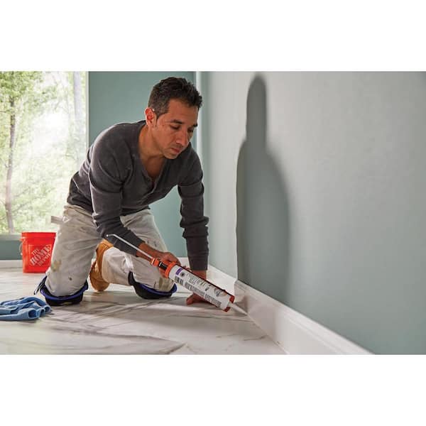 https://images.thdstatic.com/productImages/00b59c01-276f-4ad3-b2d8-c15cdc33318e/svn/orange-the-home-depot-paint-buckets-05glhd2-1f_600.jpg