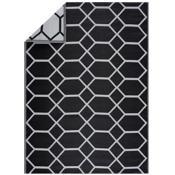 Miami Black White 6 ft. x 9 ft. Reversible Recycled Plastic Indoor/Outdoor Area Rug-Floor Mat