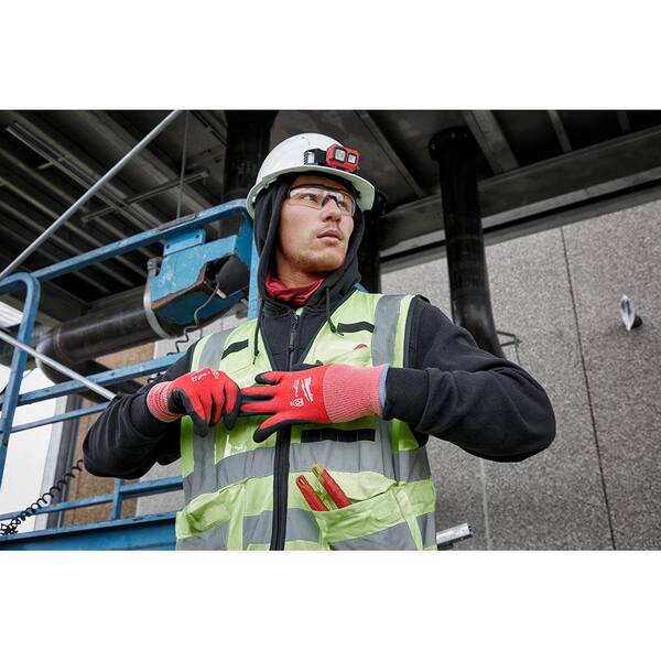 Milwaukee Medium Red Latex Level 2 Cut Resistant Insulated Winter