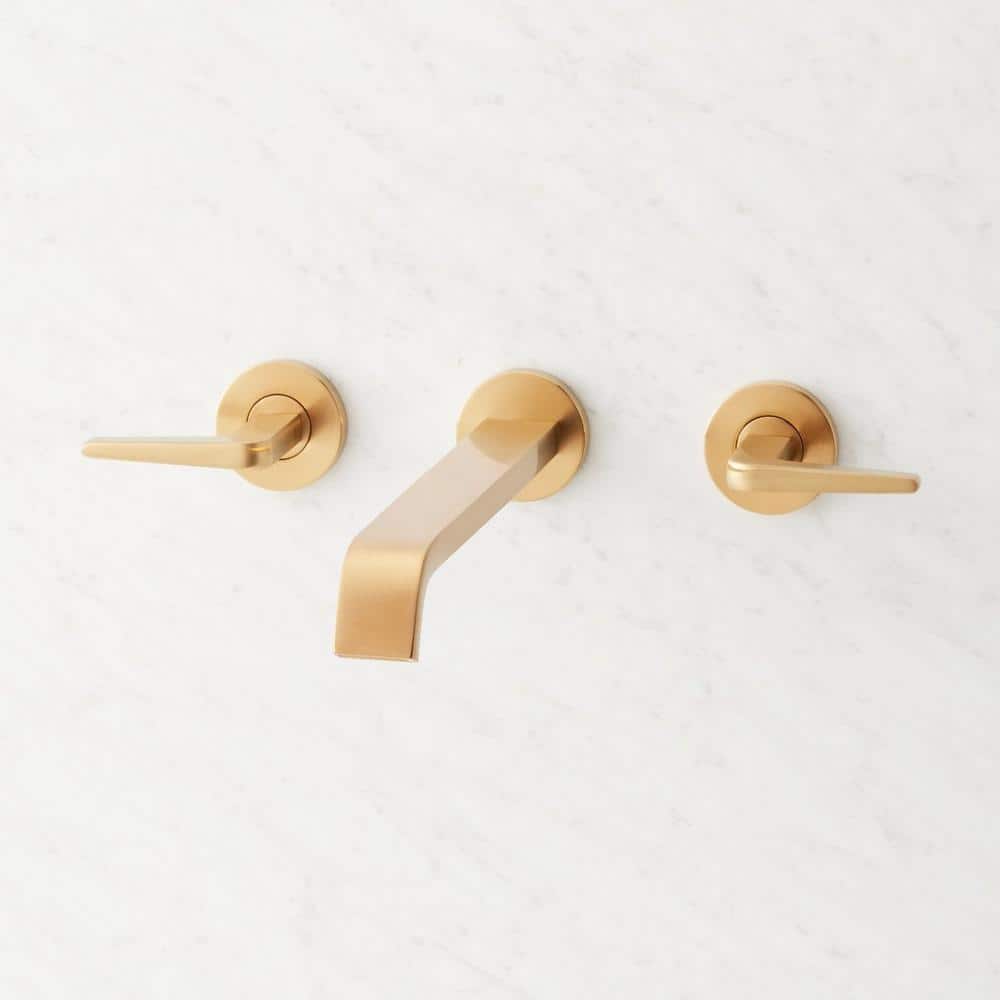 Brushed Gold Modern Wall Mounted Bathtub Faucet