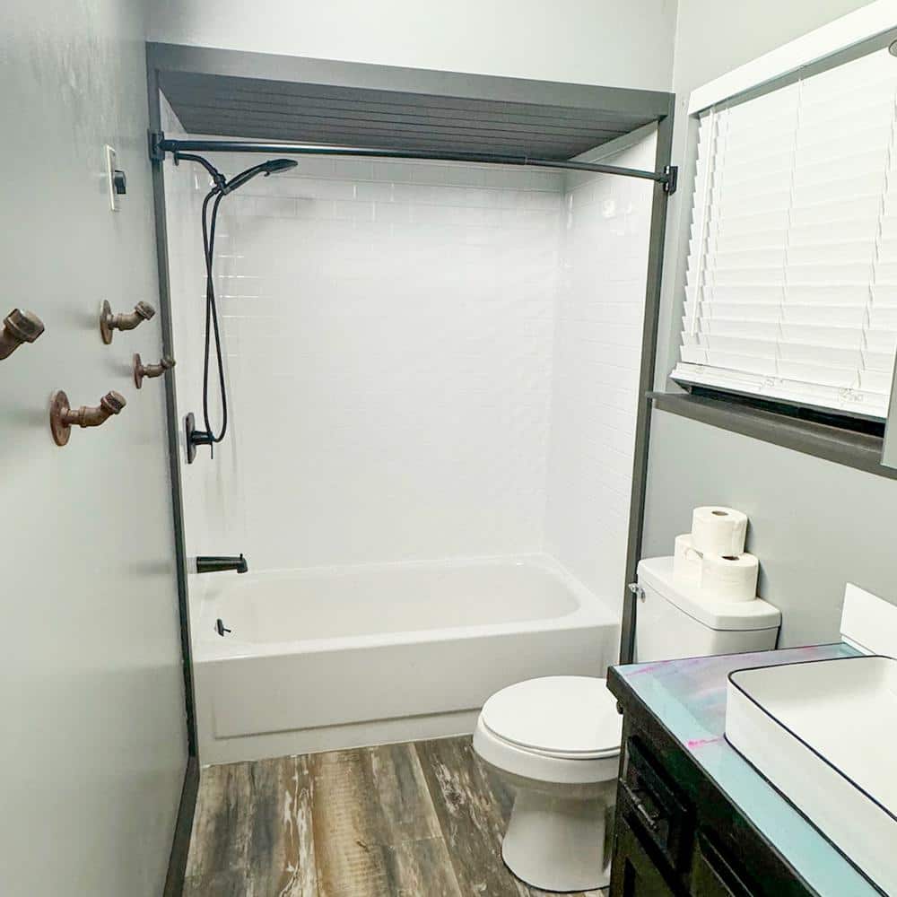 Gloss White PVC Subway Tile Tub and Shower Wall Panels
