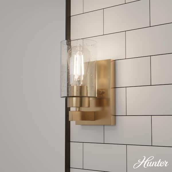 Hartland 1-Light Alturas Gold Wall Sconce with Clear Seeded Glass Shade