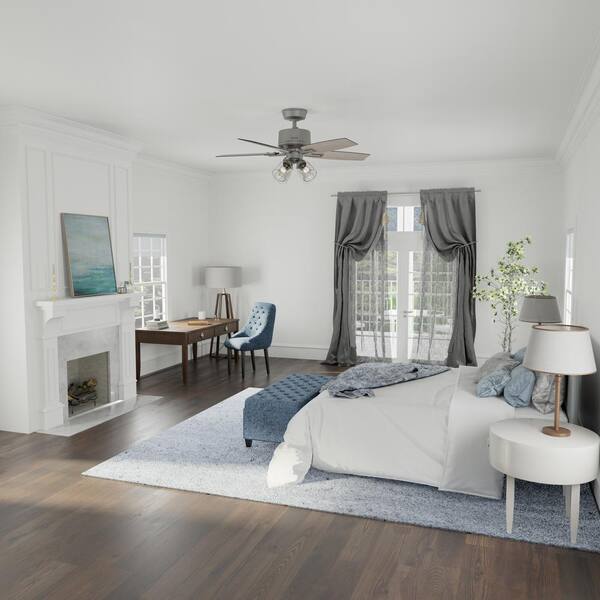 Hunter - Gatlinburg 44 in. Indoor Matte Silver Ceiling Fan with Light Kit and Remote Included