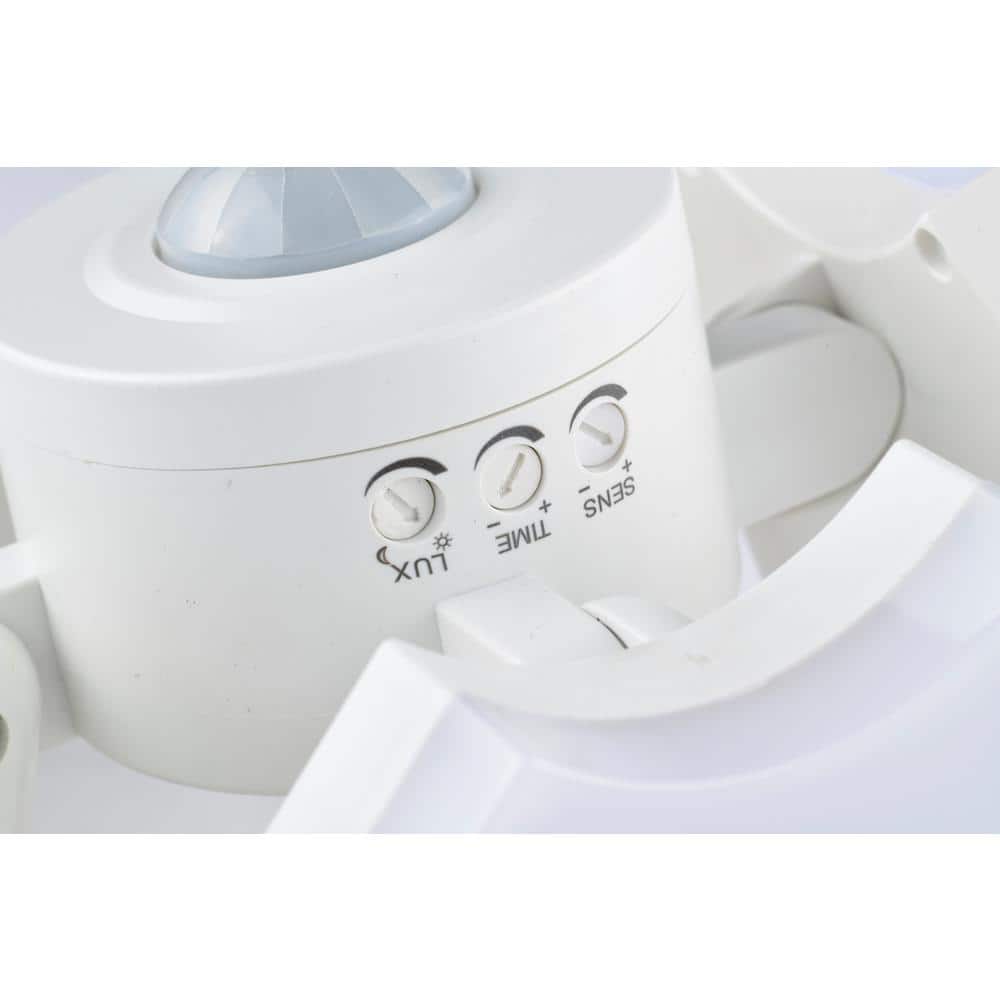 20W White Plastic LED Motion Sensor Security Flood Light