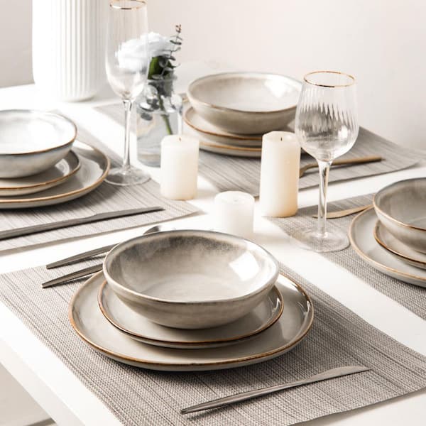 Wudkey 18-Piece White Cappuccino Ceramic Dinnerware Sets, Handmade
