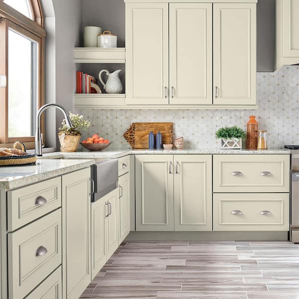 1 qt. #P300-1 Lemon White Semi-Gloss Enamel Interior/Exterior Cabinet, Door & Trim Paint