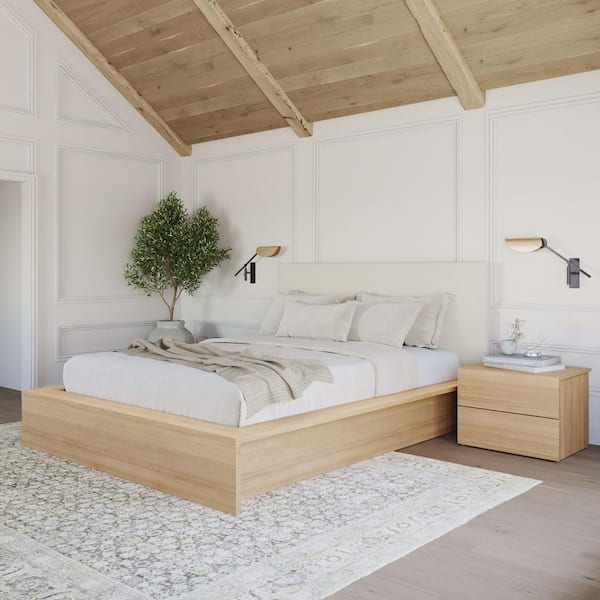 Nexera Jane 3-Piece Natural Blonde Oak Queen Size Platform Bedroom Set with White Upholstered Headboard