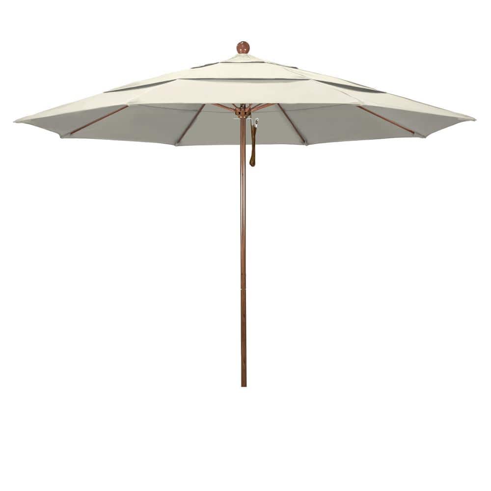 California Umbrella Terrassenschirm – 2,7 M Durchmesser, Fiberglas Rippen, Kurbel & Neigefunktion, Weiß/antik Beige