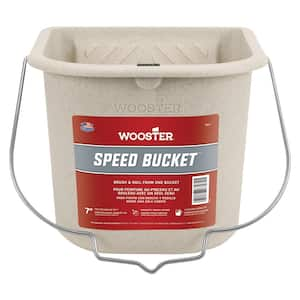 1/2 gal. Polypropylene Speed Bucket