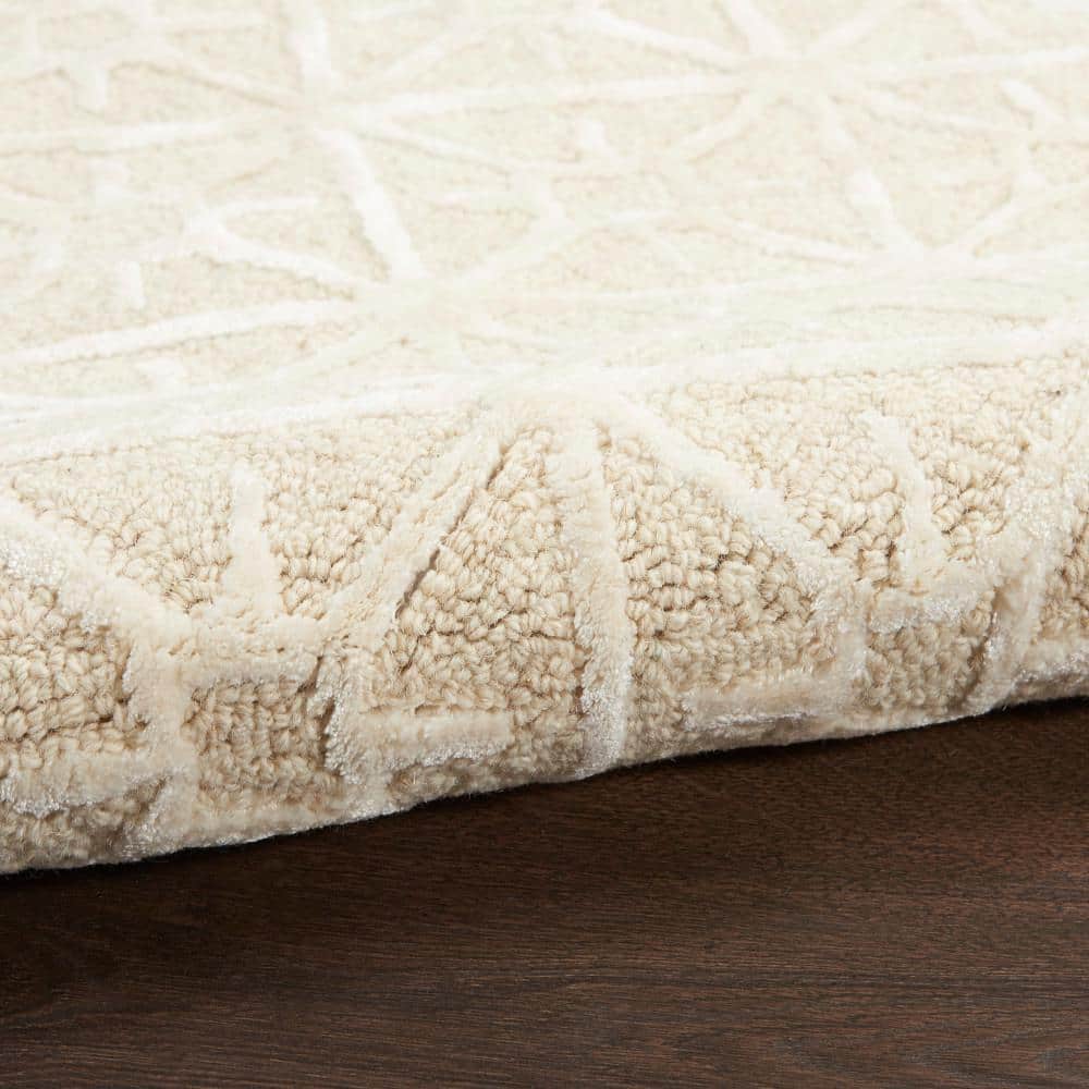 Ivory Geometric Tufted Wool 5' x 7' Handmade Rug