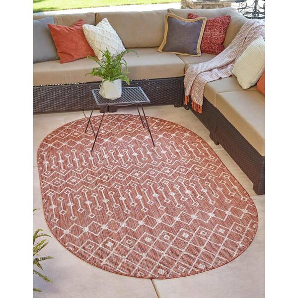 Unique Loom Outdoor Trellis Area Rug (7' x 10' - Rust Red)