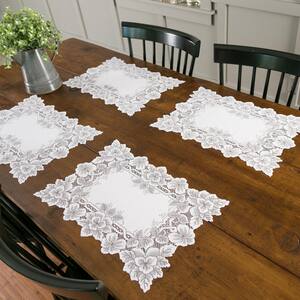 Heirloom 14 in. x 20 in. White Placemat (Set of 4)