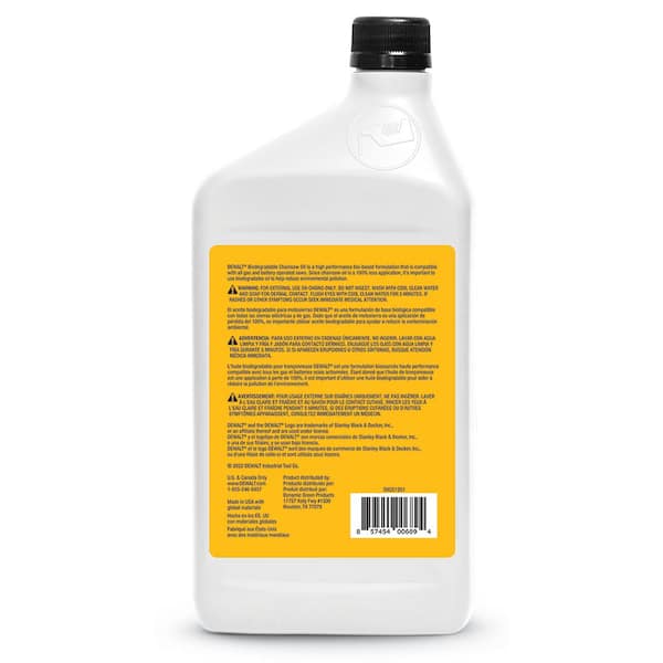 DEWALT 16 oz. Biodegradable Bar and Chain Oil DXCC1200