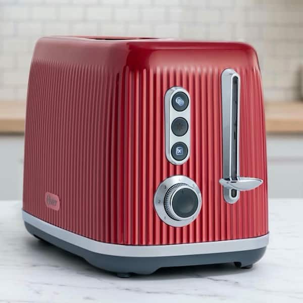 https://images.thdstatic.com/productImages/013c87b4-6862-42d3-8686-4f959b1b7964/svn/red-oster-toasters-985119798m-c3_600.jpg