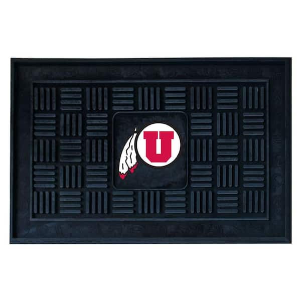 FANMATS NCAA University of Utah Black 19.5 in. x 31.25 in. Outdoor Vinyl Medallion Door Mat