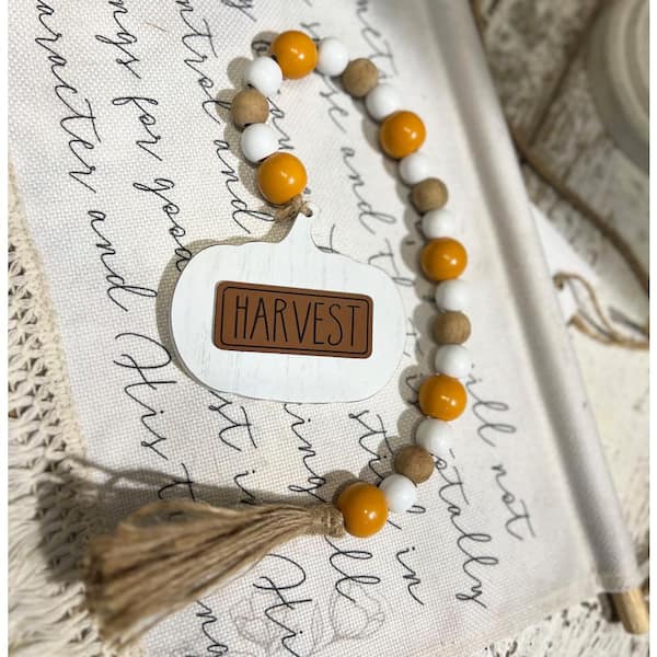 PARISLOFT 19.5 in. White Harvest Pumpkin Wood Bead Garland