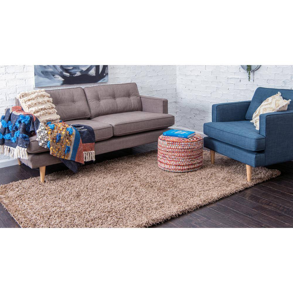 Luxurious 8' x 10' Blue Solid Shag Synthetic Area Rug