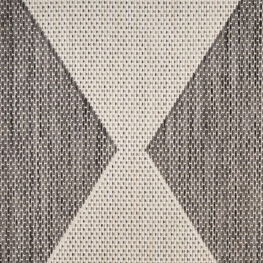 Charcoal and Off-White Diamond Pattern Synthetic 5' x 7' Rug