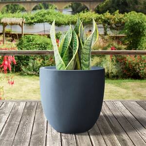 PLANTARA 32 in. and 23.6 in. H Concrete Tall Solid White planter, Large  Outdoor Plant pot, Modern Tapered Flower pot for Garden PA099S2-8011 - The  Home Depot