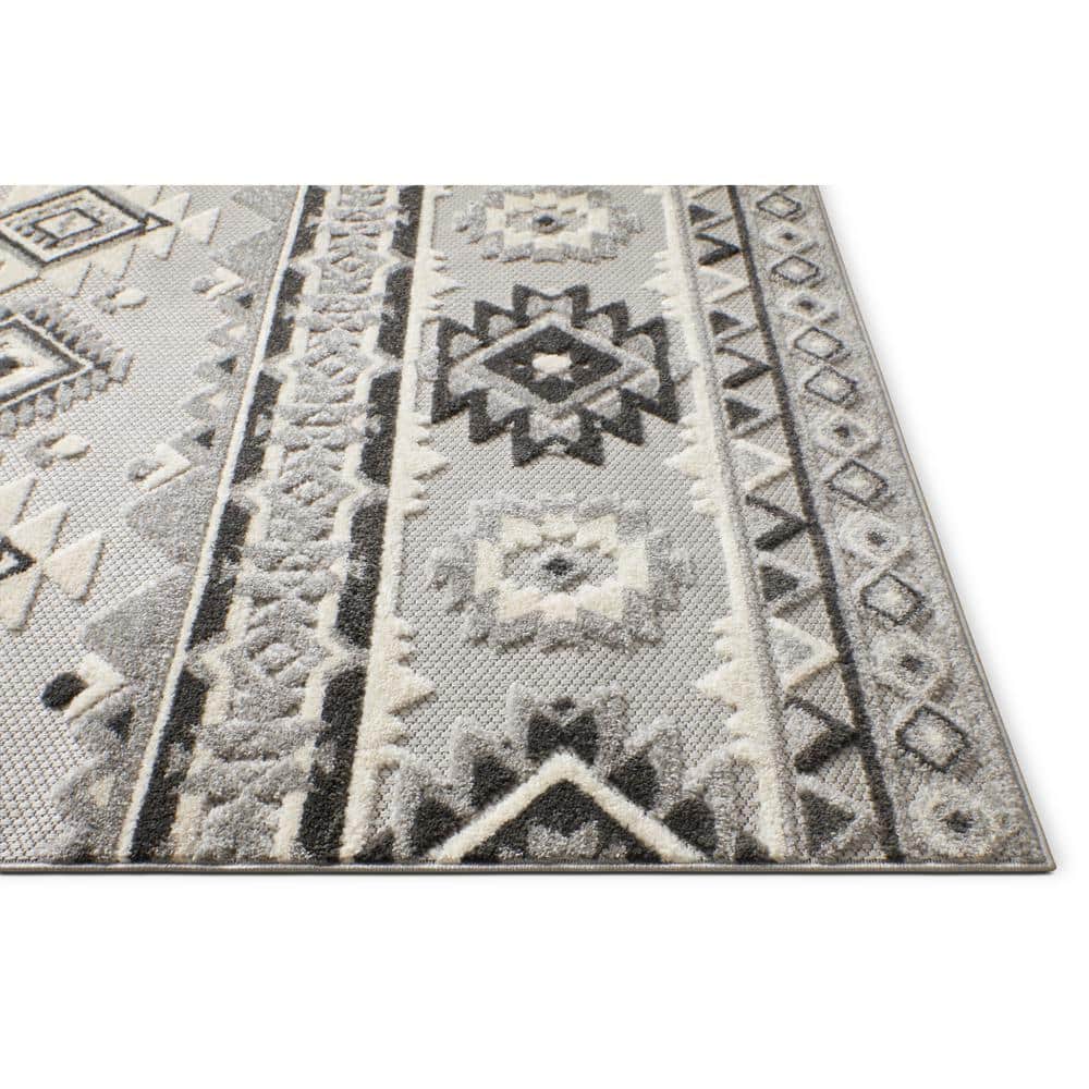 Modern Geometric Gray Flatweave Synthetic Area Rug, 7'10" x 9'10"