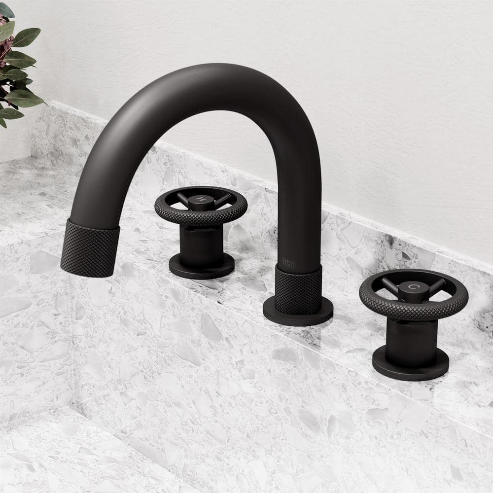 Matte Black Metal Transitional Widespread Bathroom Faucet