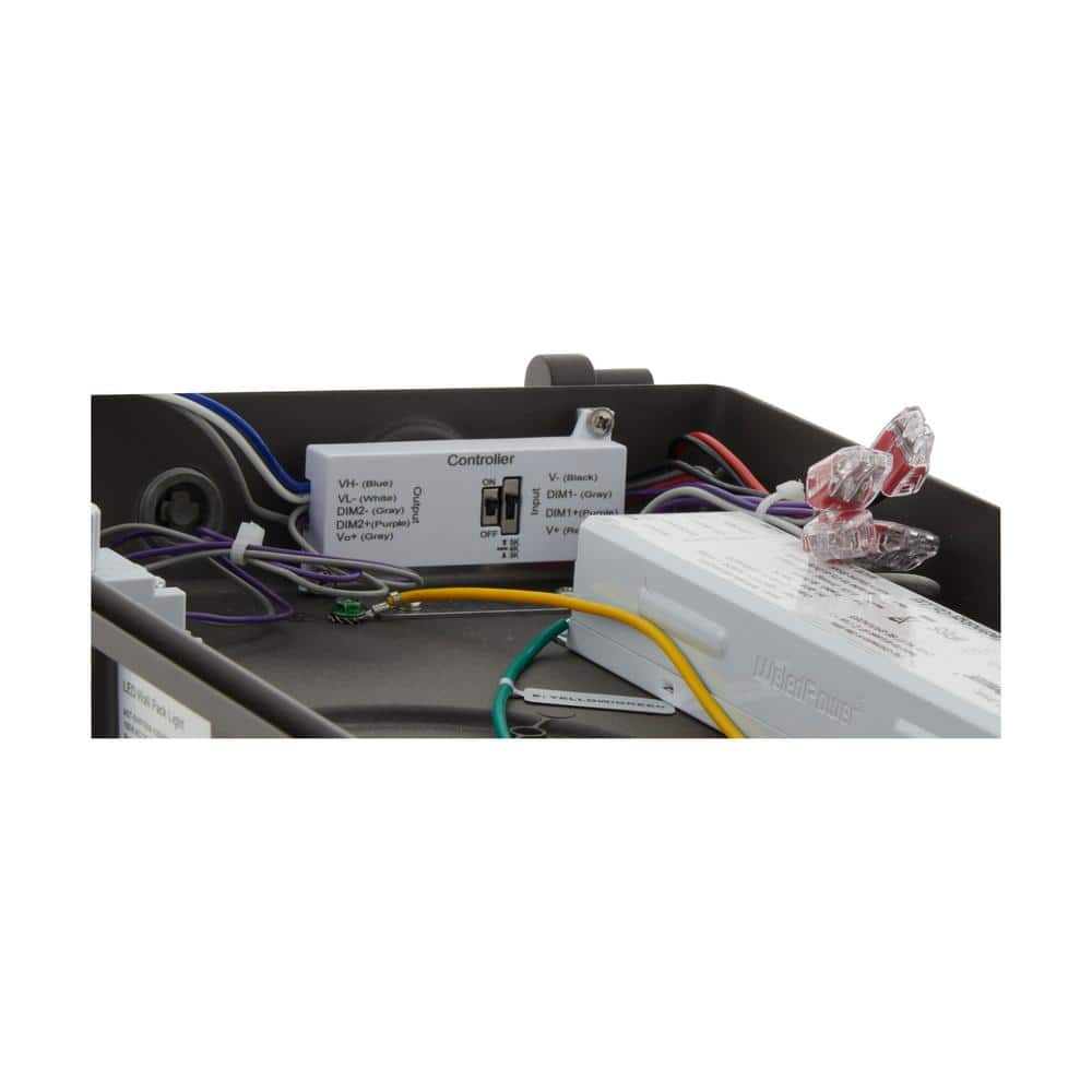 Bronze Dimmable LED Wall Pack with Photocell
