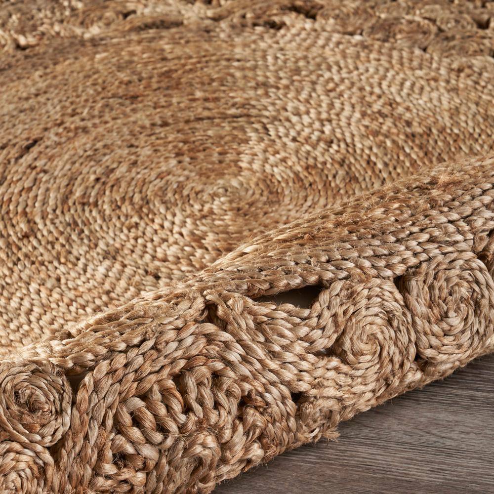 Handmade Natural Jute Round Braided Floral Area Rug