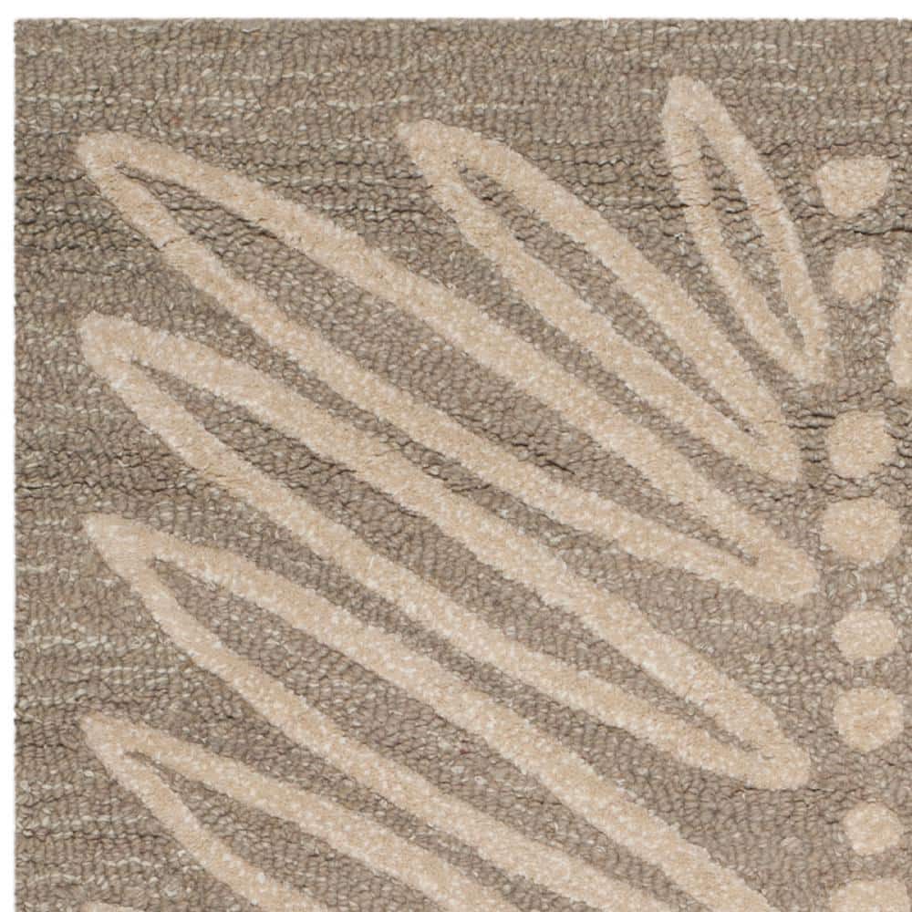 Gray Handmade Tufted Wool and Viscose Rug, 30" x 5"