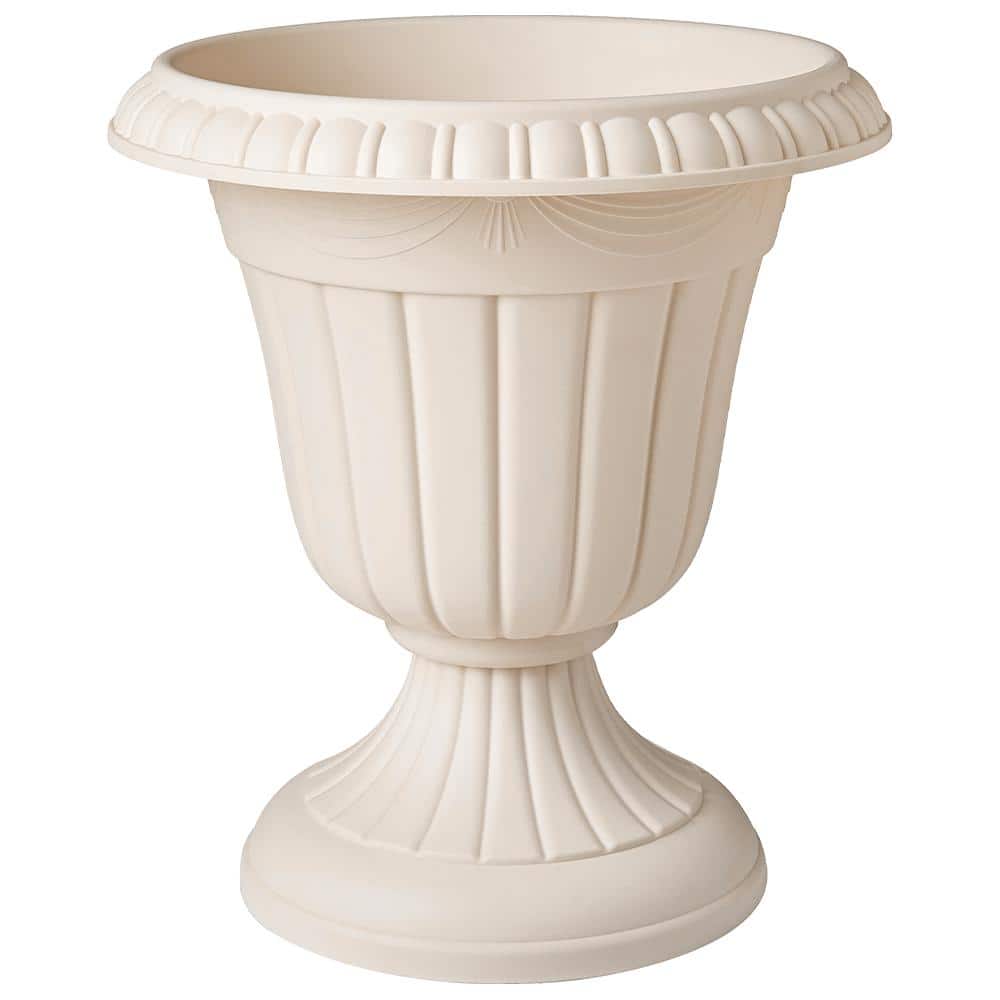 Classic Beige Traditional Plastic Urn Planter, 18" Height for Outdoor Spaces