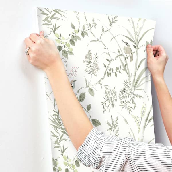 Chesapeake Imperial Garden Moss Green Non-Pasted Non-Woven Chesapeake Imperial Garden Moss Green Non-Pasted Non-Woven