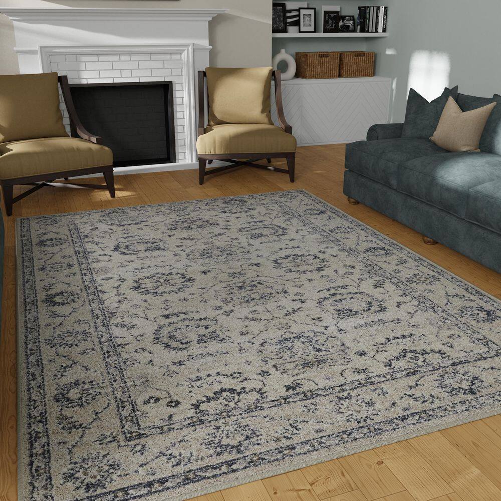 Gray and Ivory Floral Synthetic 4' x 6' Area Rug