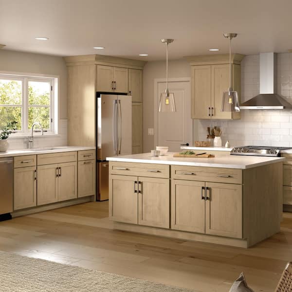 Thomasville Quickship Cottage 24 in. W x 24 in. D x 34.5 in. H