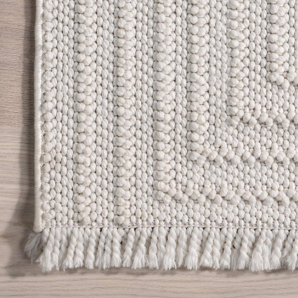 Makena Off-White Geometric High-Low 3' x 5' Area Rug