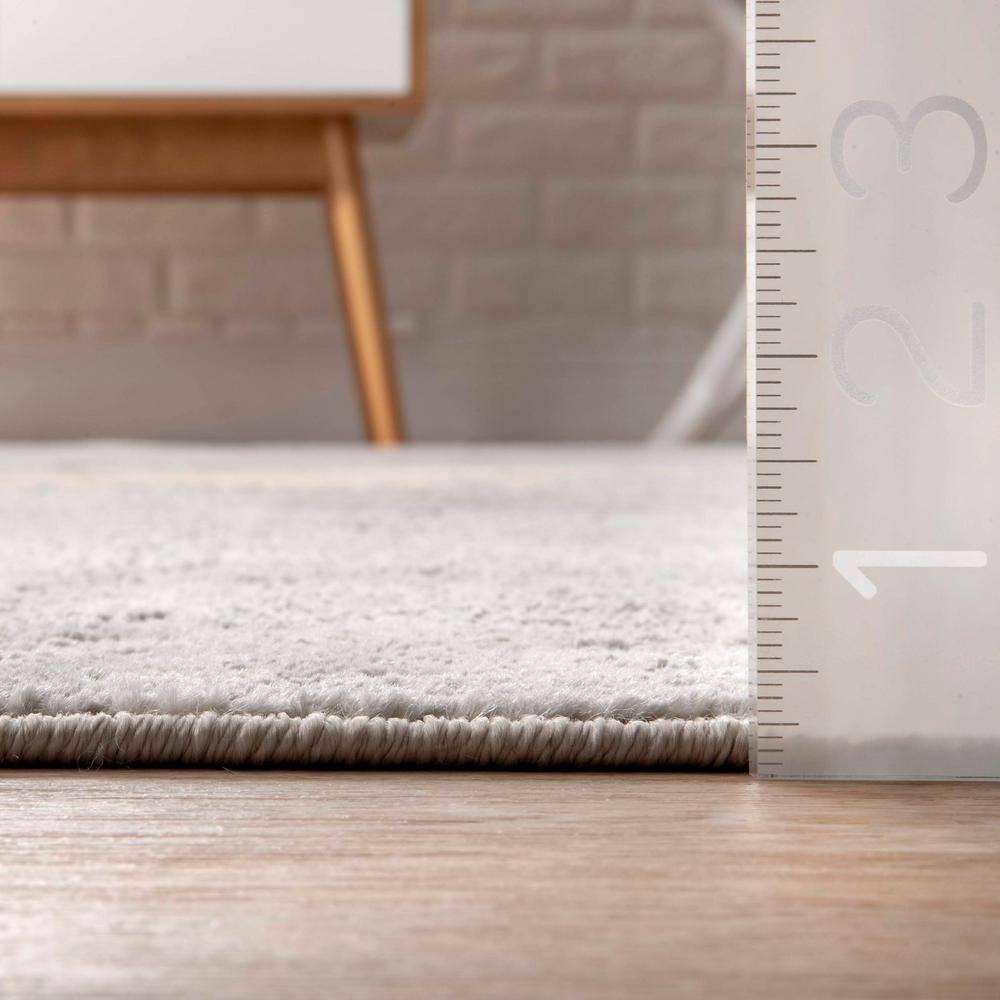 Silver Abstract Rectangular Synthetic Area Rug