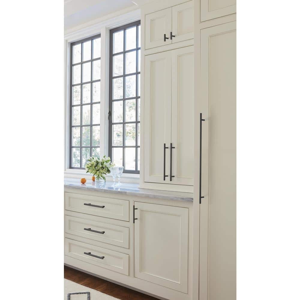 Oil-Rubbed Bronze Bar Cabinet Knob with Mounting Hardware
