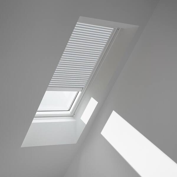 VELUX White Solar Powered Room Darkening Skylight Shade for VS S01