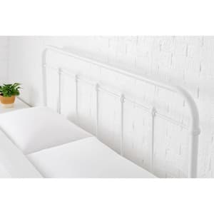 Dorley Farmhouse White Metal Queen Bed (64.76 in W. X 53.54 in H.)