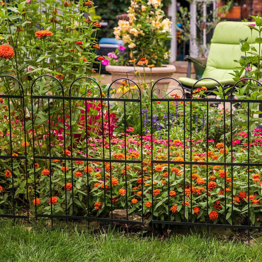 Black Metal Decorative Garden Border Fence