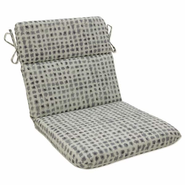 Pillow Perfect Abstract Outdoor/Indoor 21 in W x 3 in H Deep Seat, 1-Piece Chair Cushion with Round Corners in Grey/Ivory Alauda
