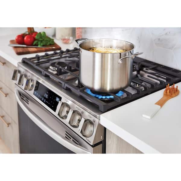 https://images.thdstatic.com/productImages/01ca44bc-a07e-44f0-aad1-3a37589bcca3/svn/printproof-stainless-steel-lg-single-oven-gas-ranges-lsgl6335f-31_600.jpg